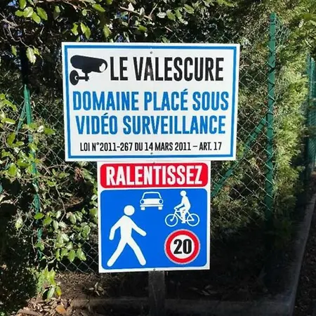 Bel Vue Sur Parc 1 Fermee Et 1 Espace Cabine Saint-Raphaël